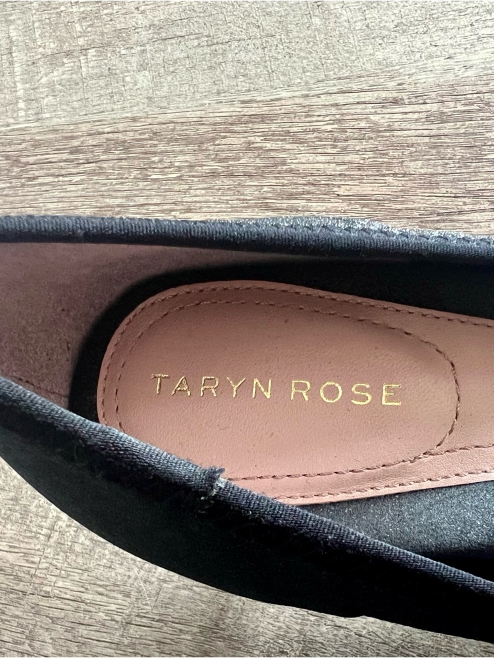 Taryn Rose Black Pointed Glitter Pumps - Picture 4 of 6